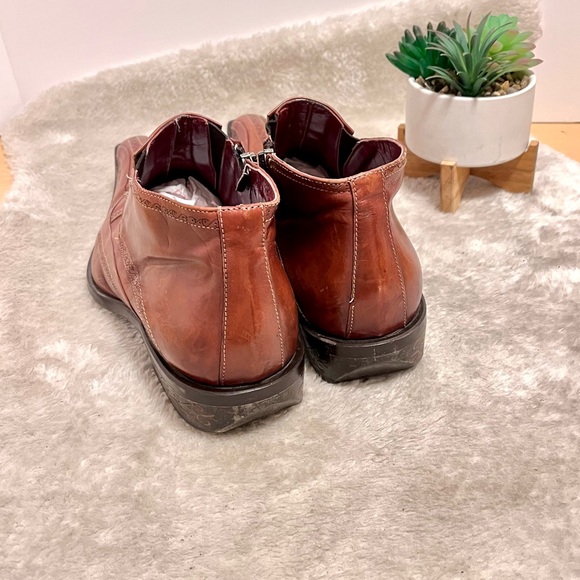 *Jo Ghost | Italian Made Leather Low Ankle Zip Boot in Cognac Size 44EU 11.5US main image 12